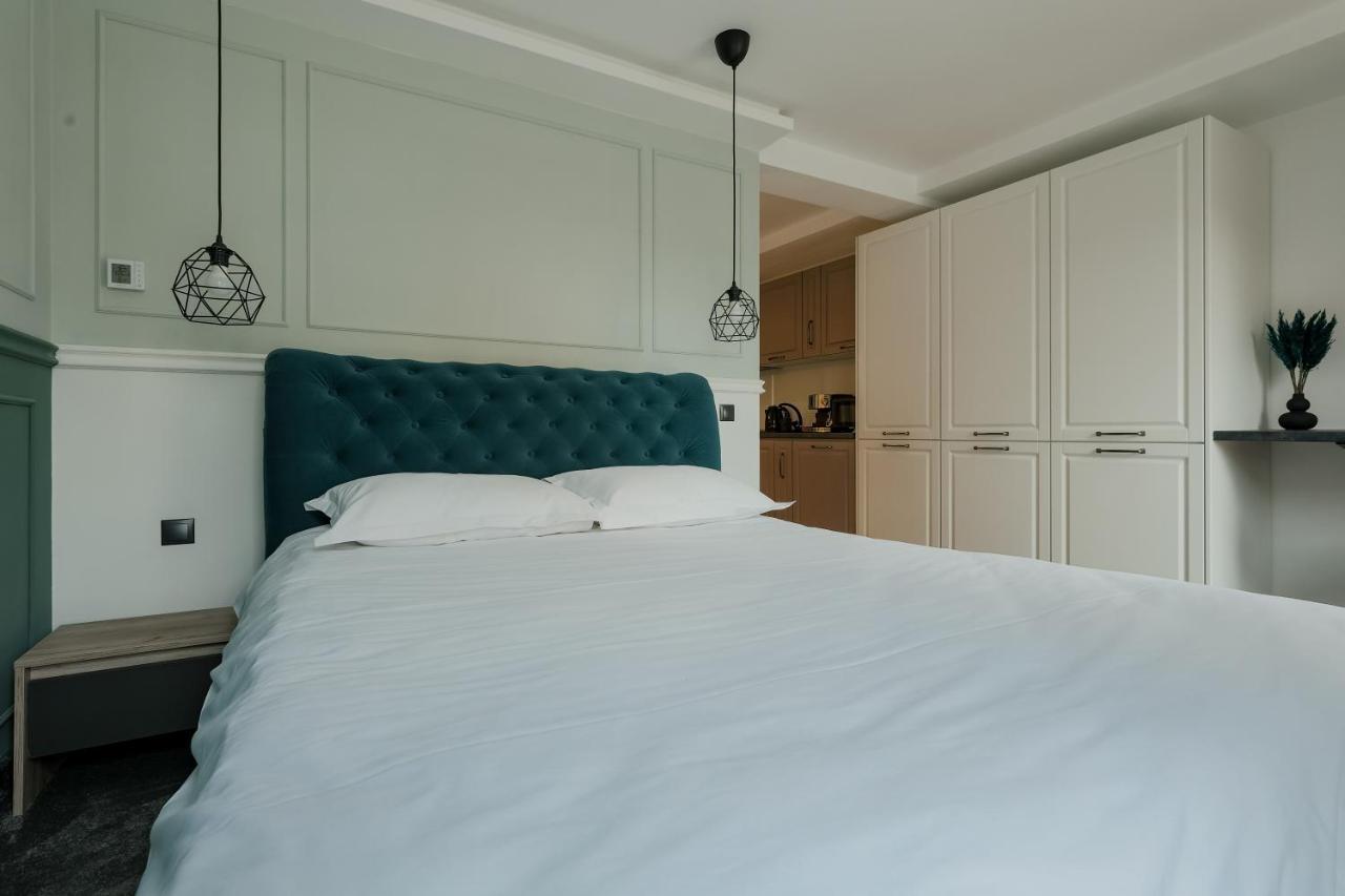Nest Meteor Apartment